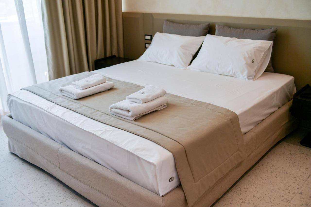 Elite Bay Hotel Lalez Durres Екстер'єр фото