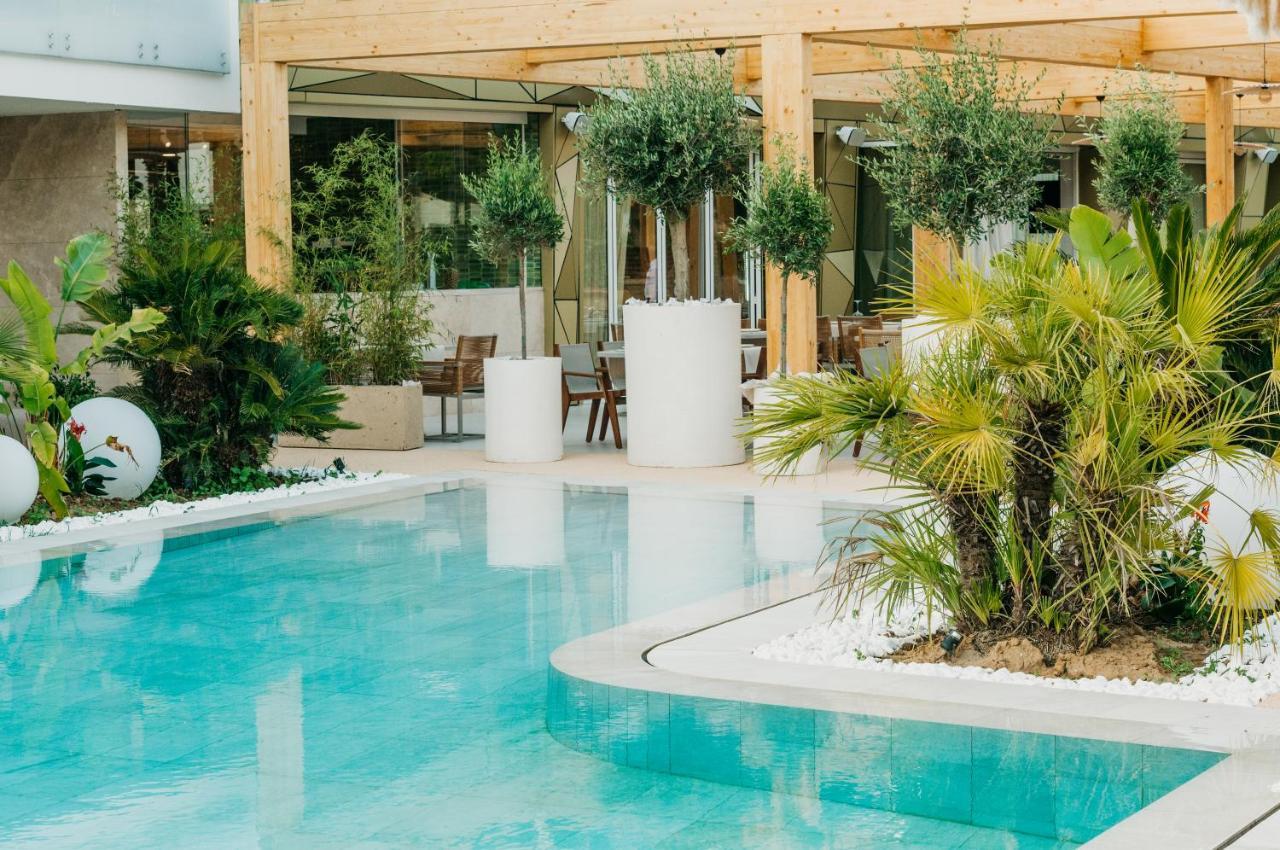 Elite Bay Hotel Lalez Durres Екстер'єр фото